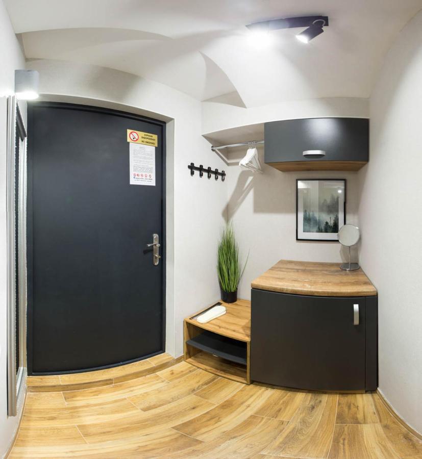 Cozy Apartment In The Center - Podilskyi Lane 7 Charków Zewnętrze zdjęcie